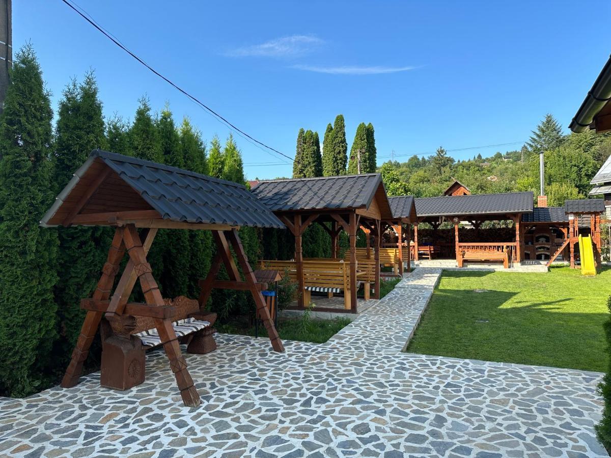 Casa Maramuresana Viseu de Sus Exterior photo